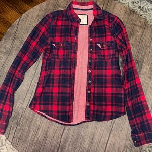 Abercrombie & Fitch Red and Navy Plaid Shirt size small women’s